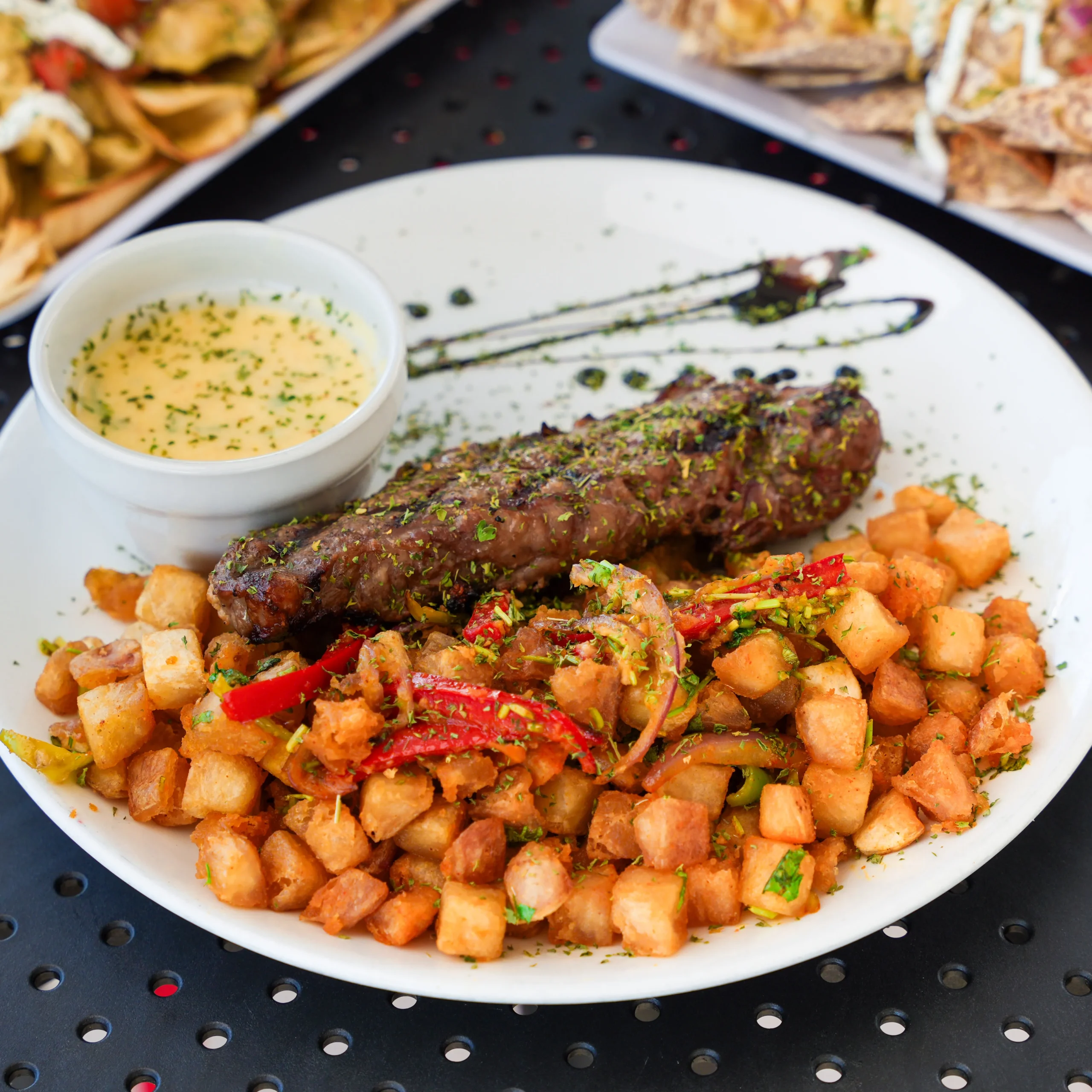 Brasas Bar & Grill-05